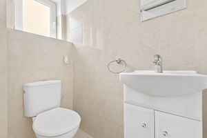 Photo 29- click for photo gallery